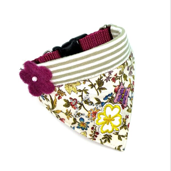 Moo & Marlii Bandana LOVELY FLOWERS – leaf Gr. XL