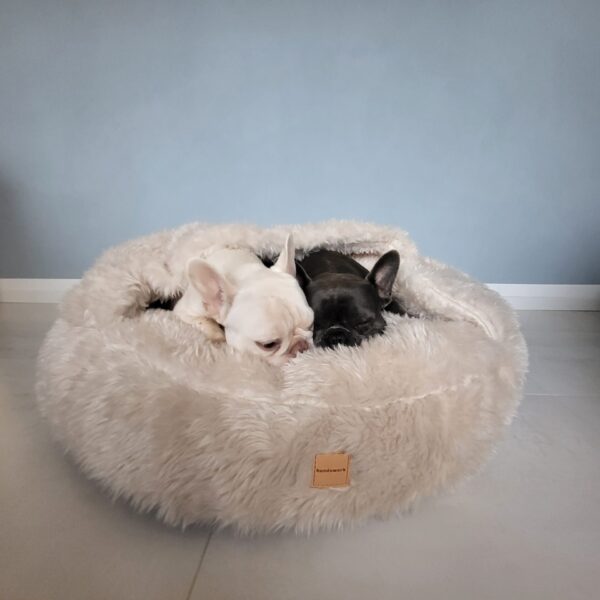 hundewerk Höhlenkissen Zottel Creme