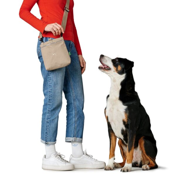 Hunter Umhänge-Snackbeutel Alva Beige – Bild 4
