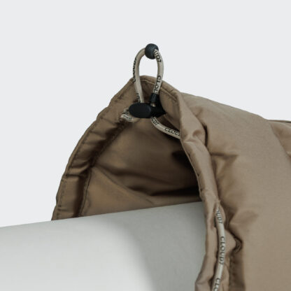 Cloud7 Dog Coat Alaska Sandy Brown Detail On Grey