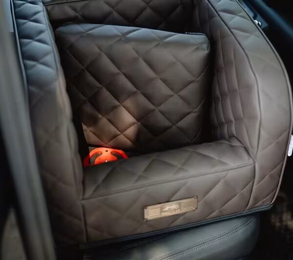 DOGSTYLER Autositz Excellent – Italian Braun