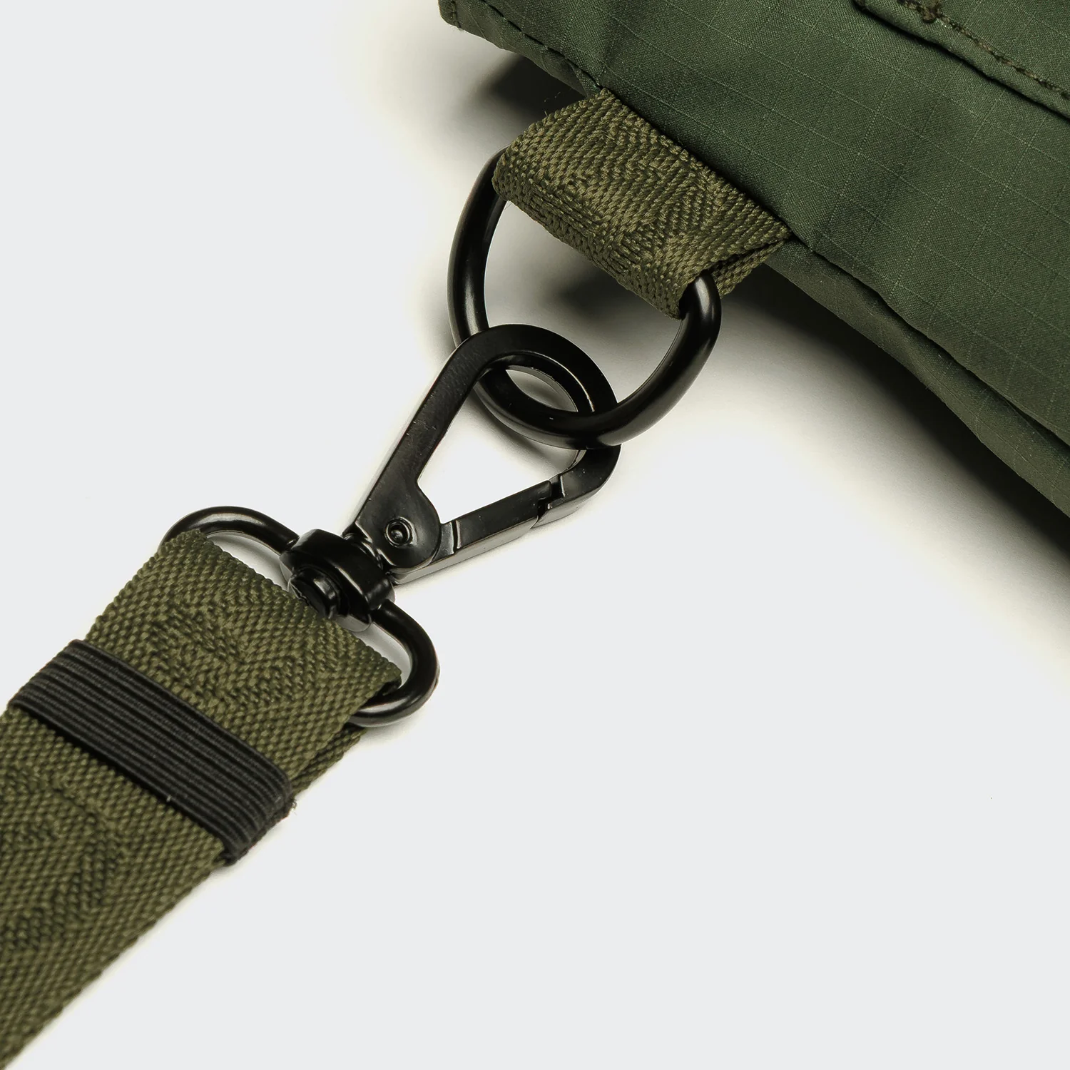 Cloud7 Goodie Bag Aktiv Olive Detail On Grey