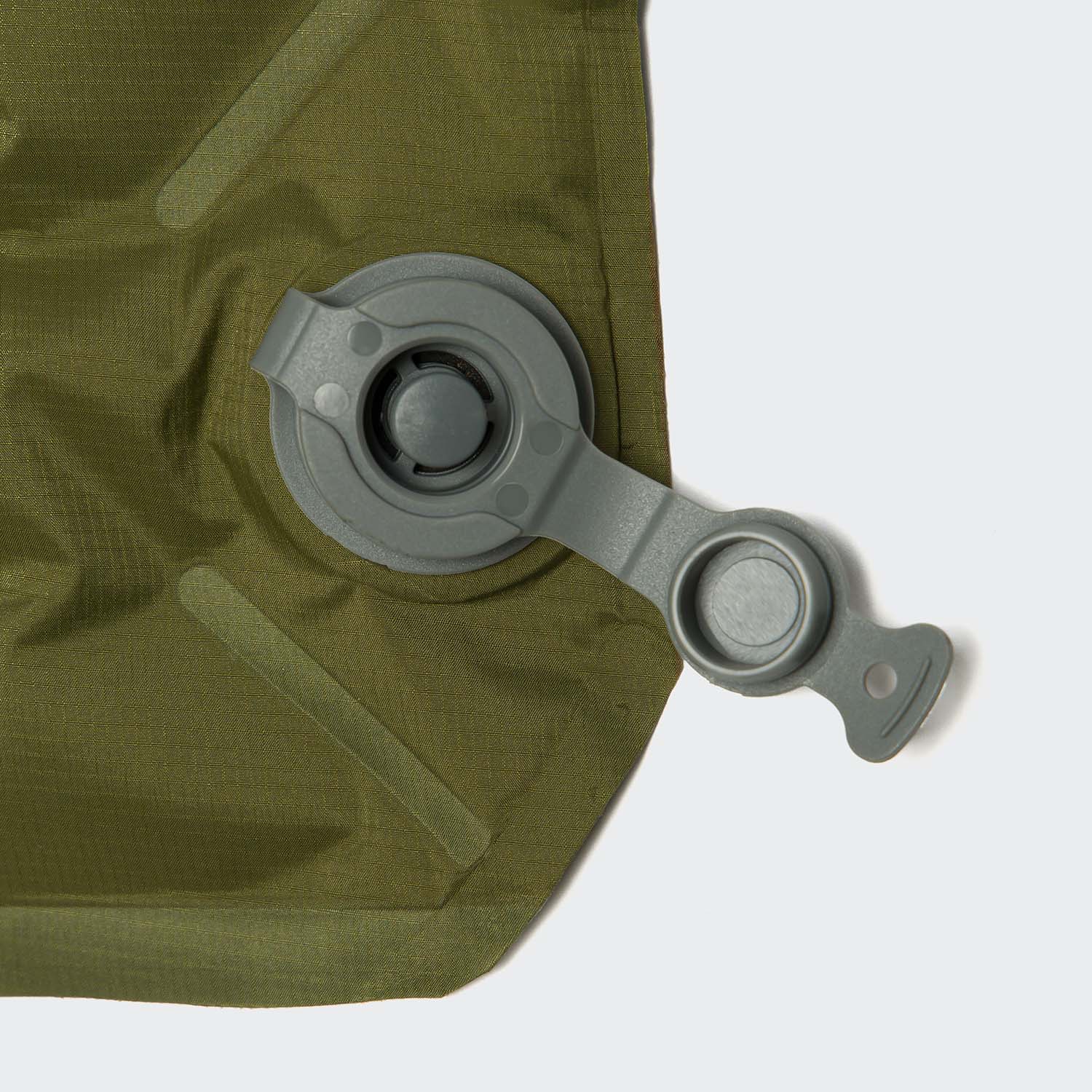 Cloud7 Hundereisematte Air Aktiv Khaki Detail 2 On Grey