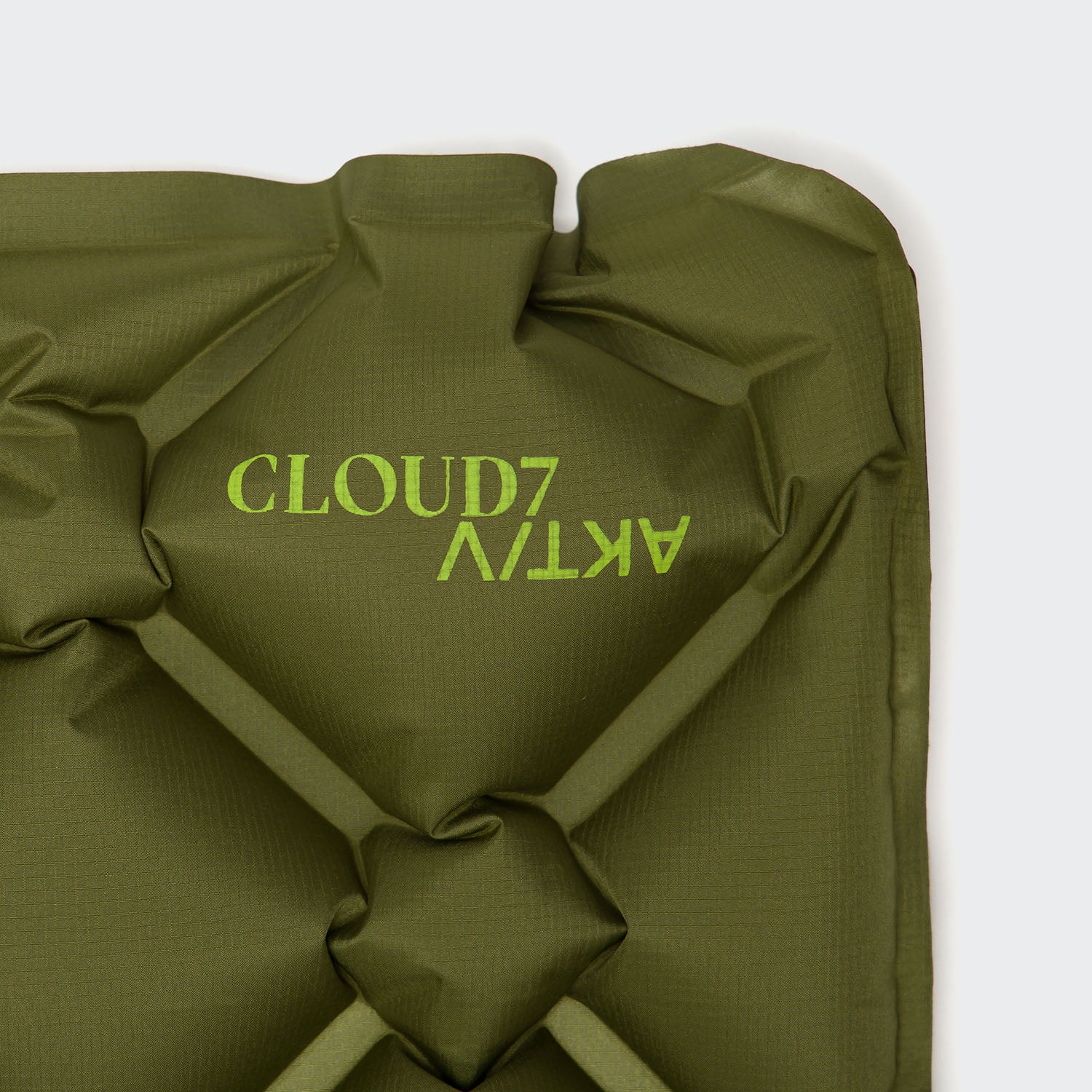 Cloud7 Hundereisematte Air Aktiv Khaki Detail 4 On Grey