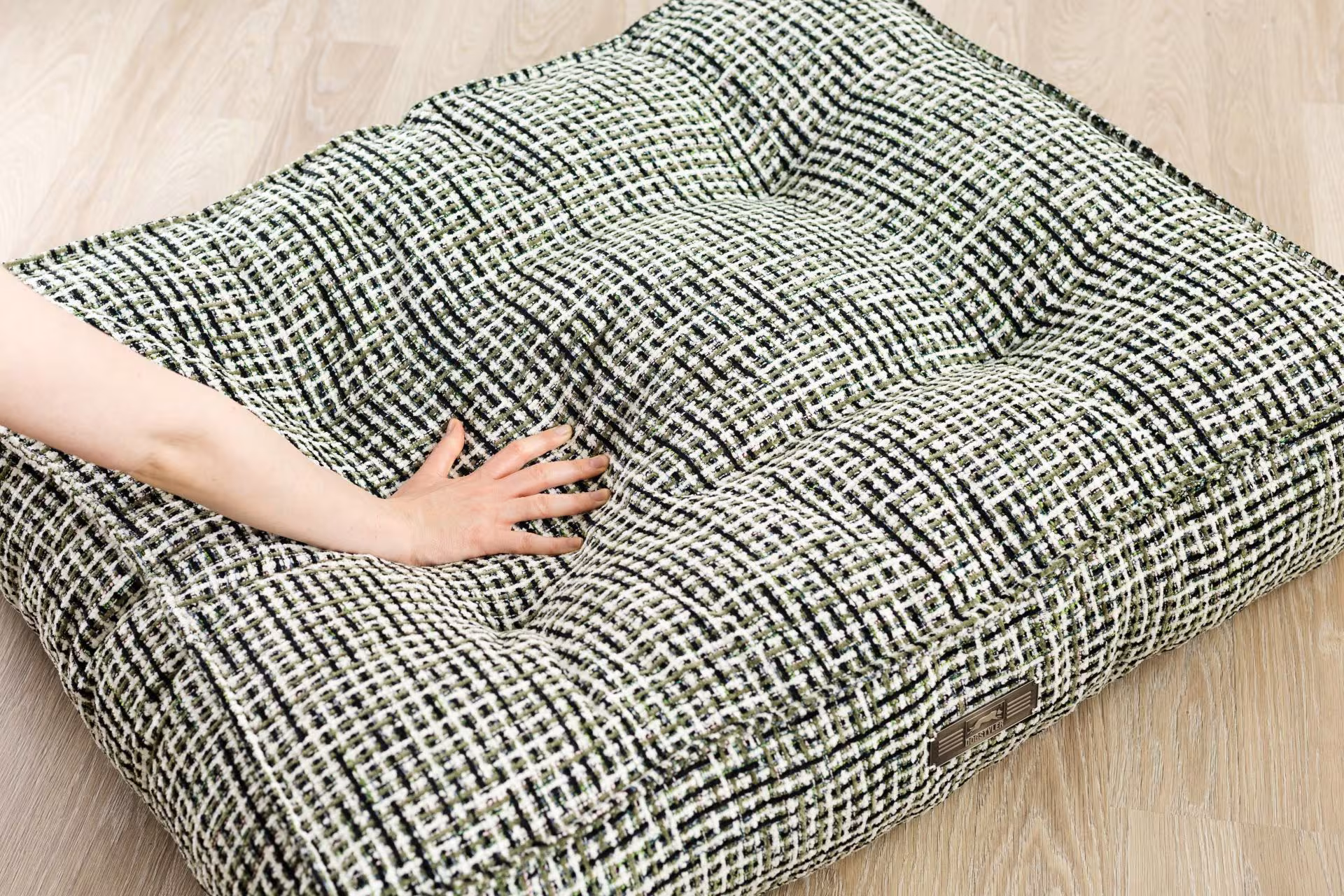 Hundekissen Gelenkschonend Schwarz Grn Weich Kira Jacquard (3) 1920x1920