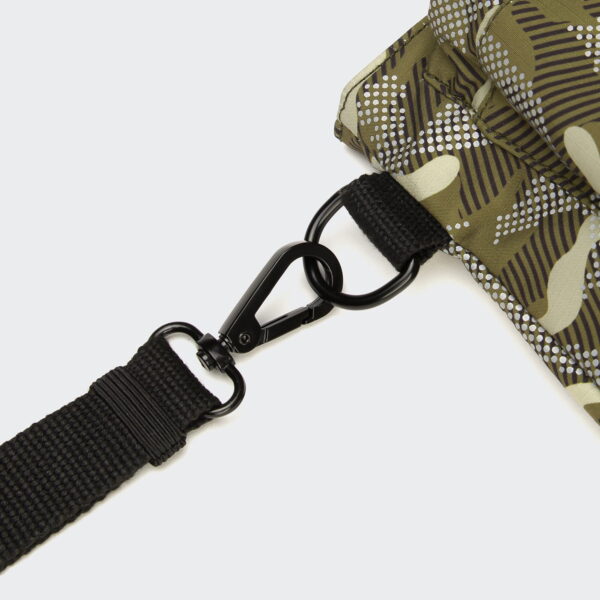 CLOUD7 Leckerlibeutel AKTIV Camo